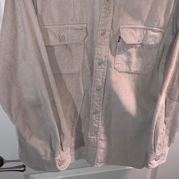 Levi's Light Tan Button-Up Shirt - Picture 6 of 9